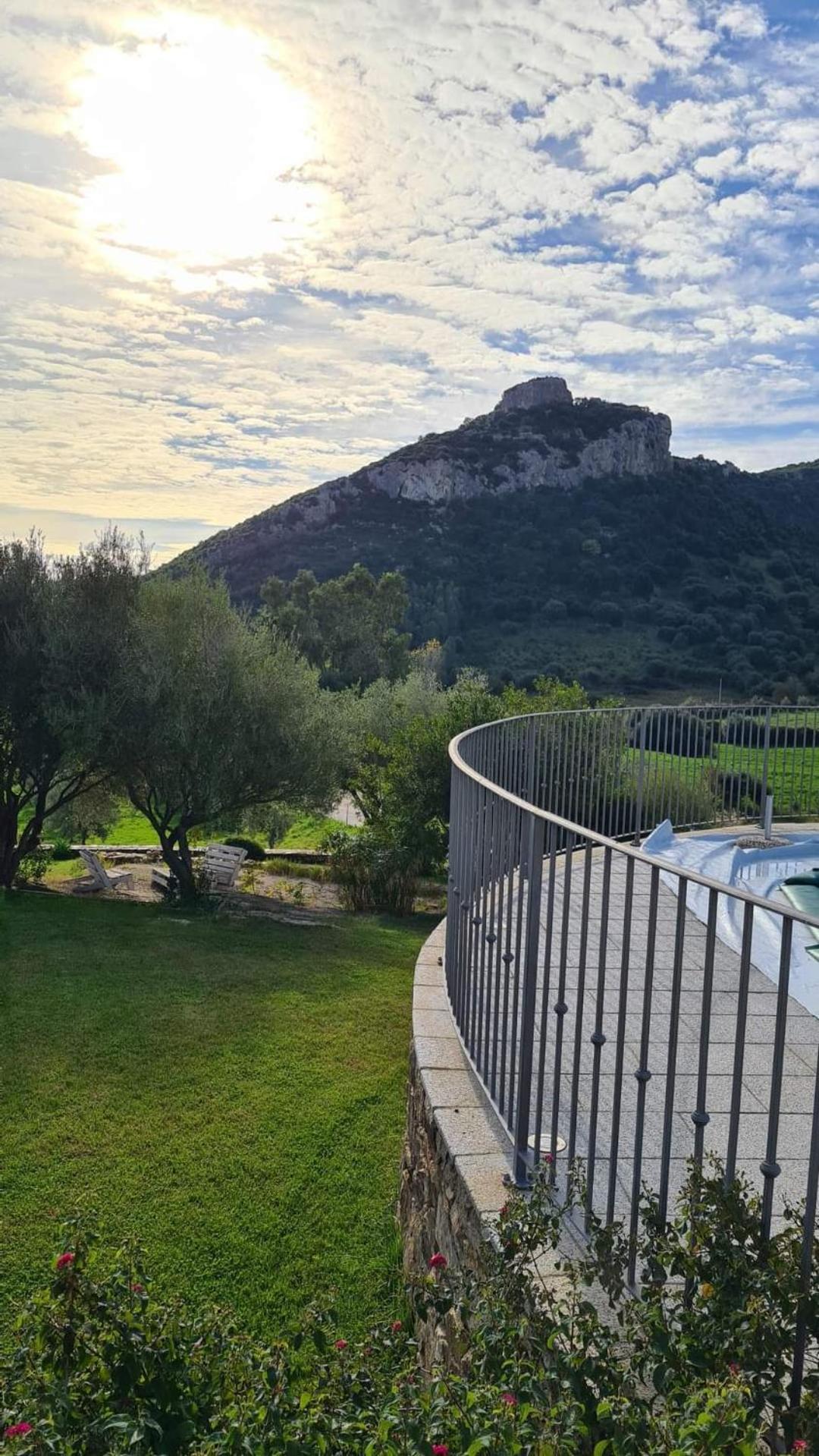 Case Vacanze Nioleo - Apartments And Pool Siniscola Exteriér fotografie