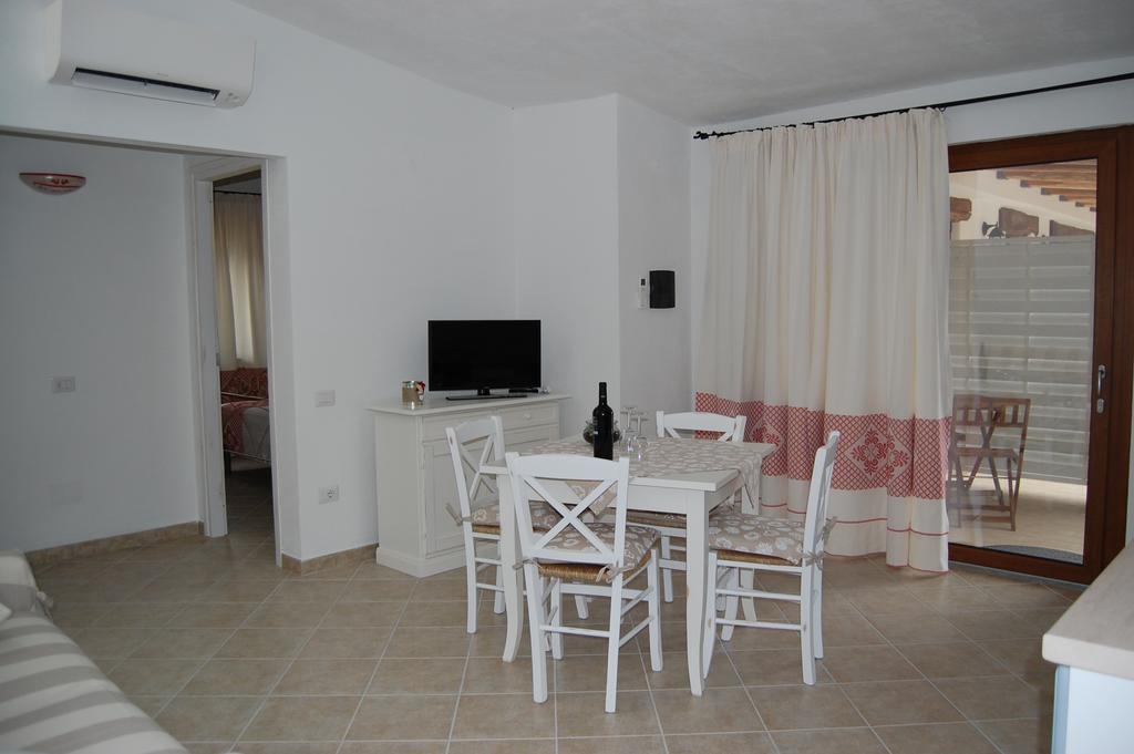 Case Vacanze Nioleo - Apartments And Pool Siniscola Exteriér fotografie