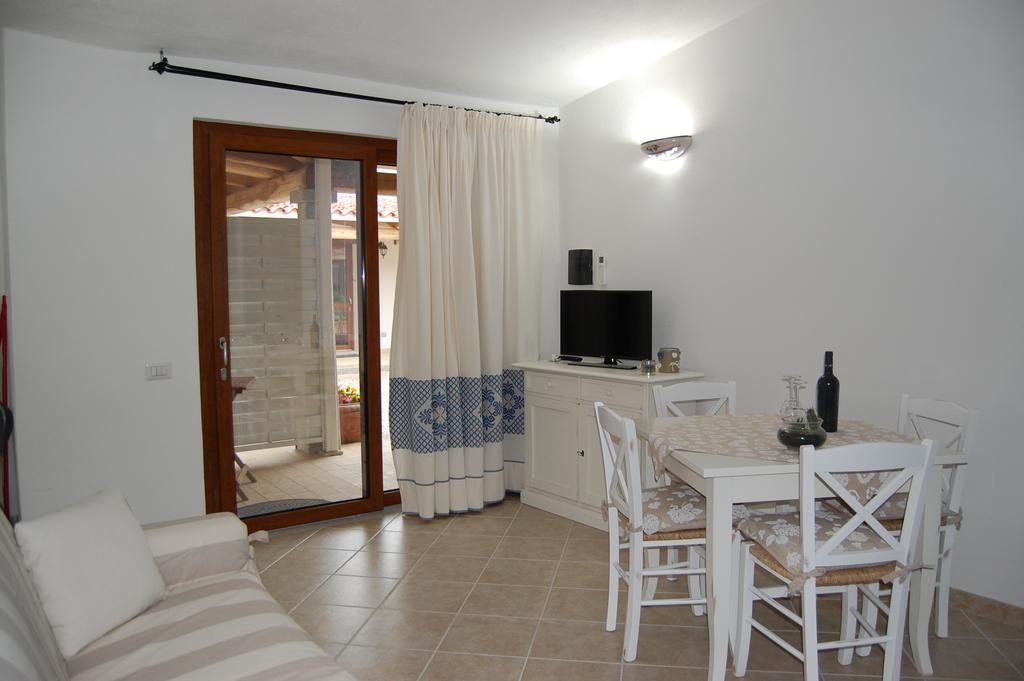 Case Vacanze Nioleo - Apartments And Pool Siniscola Exteriér fotografie