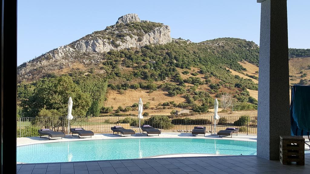 Case Vacanze Nioleo - Apartments And Pool Siniscola Exteriér fotografie